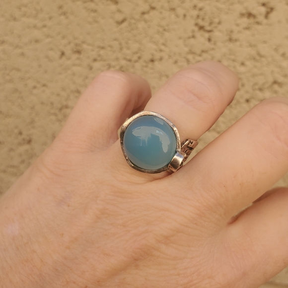 New Chalcedony Adjustable 925 Silver Ring. - Picture 5 of 12
